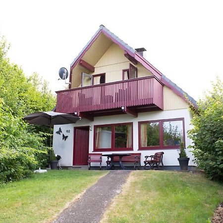 Ferienhaus "Schmetterling" Am See Im Bergland Kirchheim (Hessen) Exterior foto